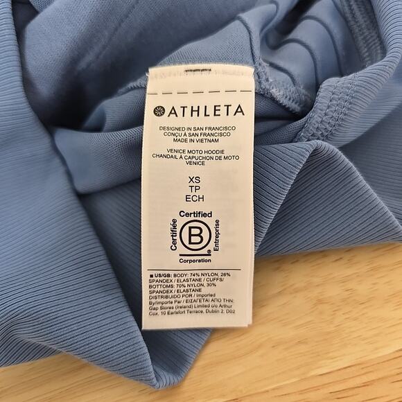 Athleta Womens‎ Venice Moto Hoodie Jacket Size XS Cottage Blue Pleated 1/4 Zip - Picture 4 of 10